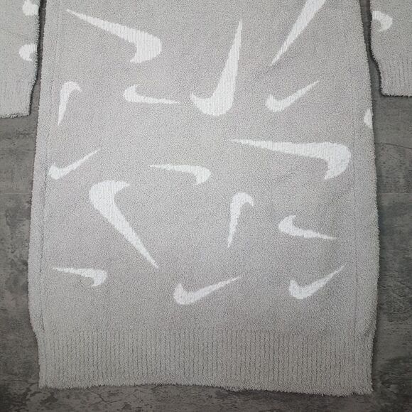 NIKE Phoenix Cozy Bouclé Long Knit Cardigan Sweater Womens SMALL Grey Swoosh - Picture 4 of 9